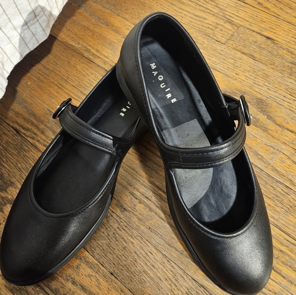 Maguire Black Ballerina Mary Jane - Picture 2 of 7
